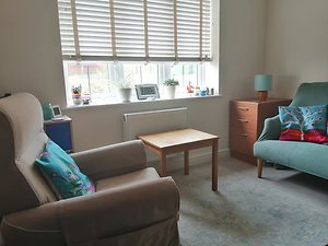 FAQ. Karen therapy room